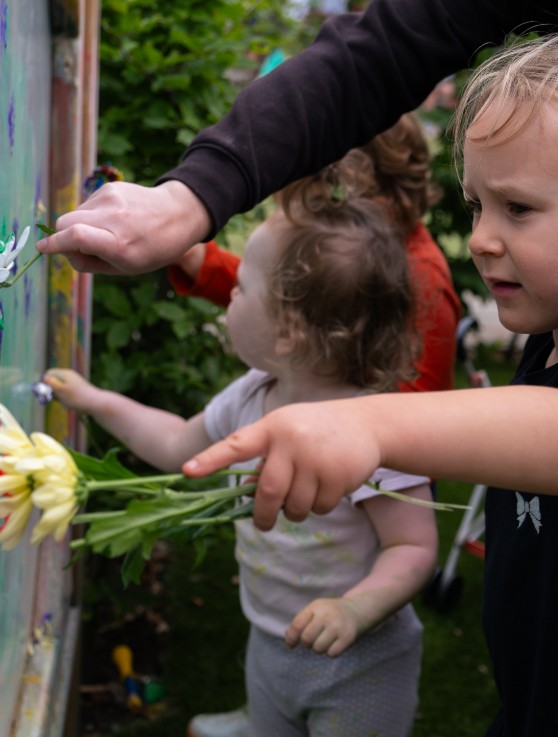 From Classroom to Forest: Seamless Indoor-Outdoor Learning at Woodlands